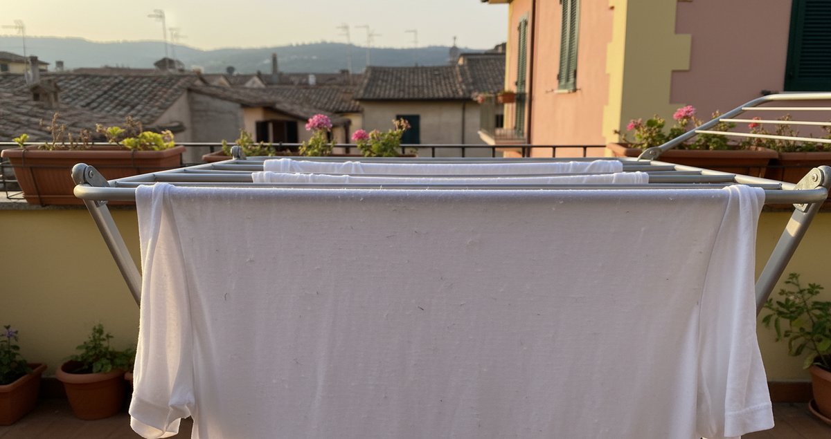 asciugare-panni-in-casa-aumenta-polvere